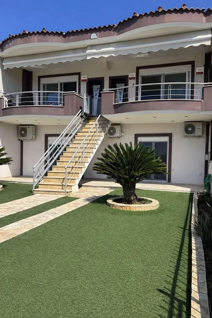 μεζονέτα προς πώληση 220 τ.μ Ερέτρια Εύβοια