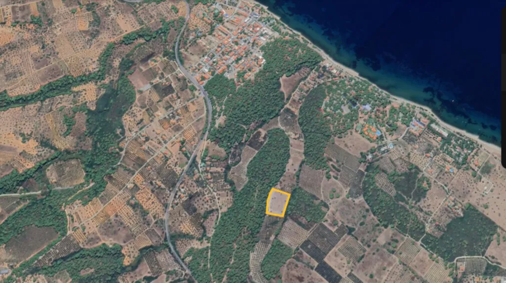 γη προς πώληση 10000 τ.μ Πολύγυρος Χαλκιδική