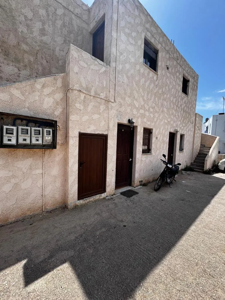 συγκρότημα προς πώληση 320 τ.μ Μακρύς Γιαλός Νομός Λασιθίου