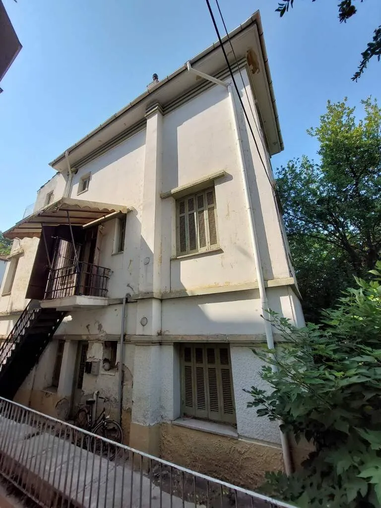κτίριο προς πώληση 300 τ.μ Καλαμαριά Προάστια Θεσσαλονίκης