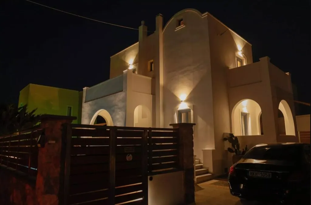 βίλα προς πώληση 150 τ.μ Σαντορίνη Κυκλάδες