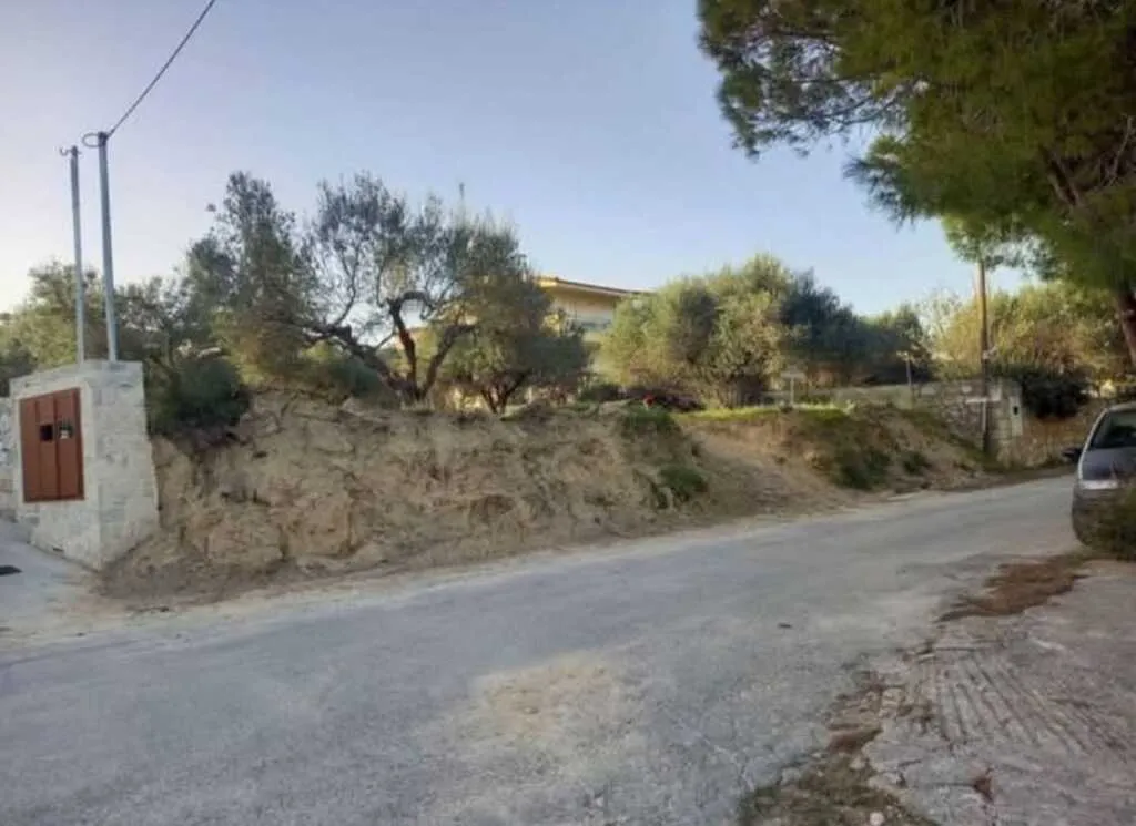γη προς πώληση 1968 τ.μ Γούβες Νομός Ηρακλείου