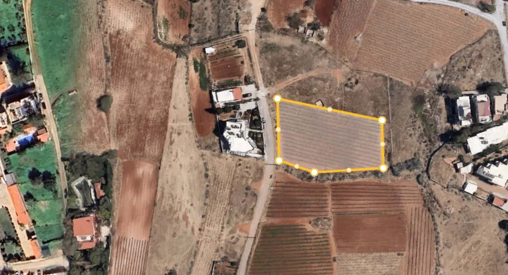 γη προς πώληση 2672 τ.μ Γούβες Νομός Ηρακλείου