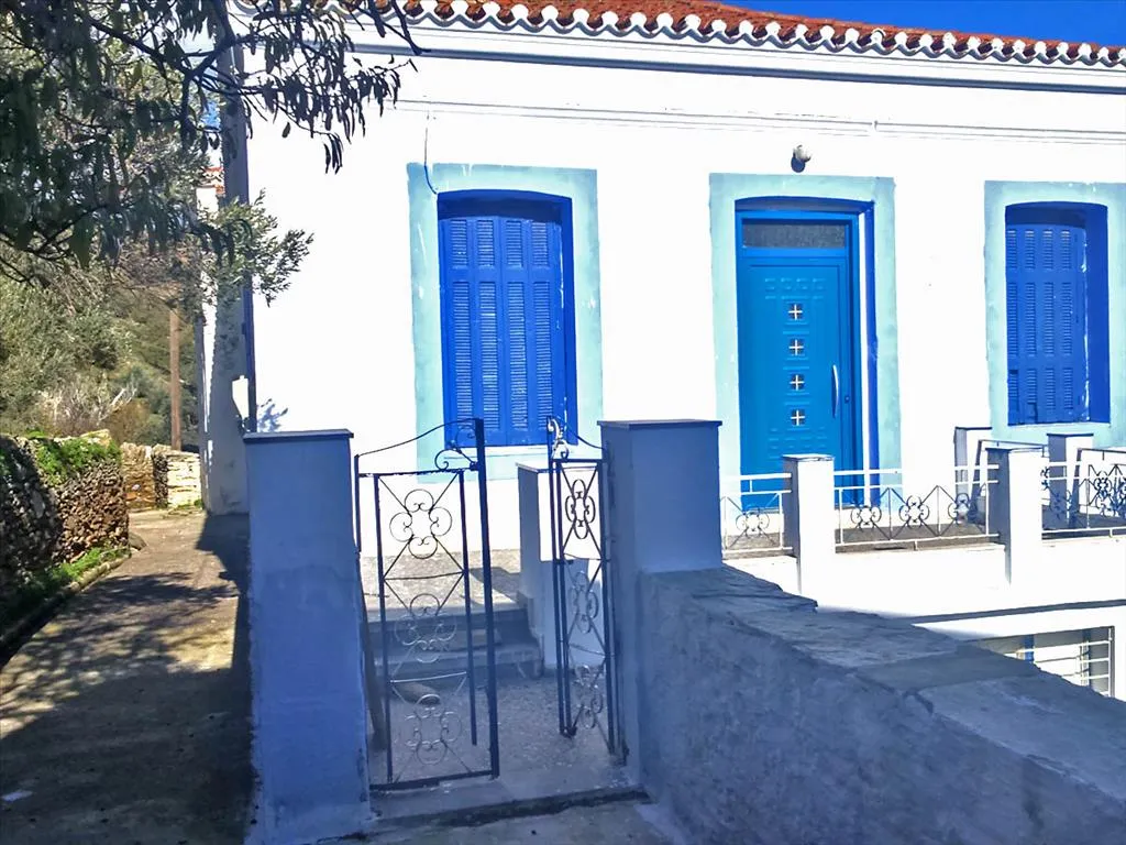 μονοκατοικία προς πώληση 150 τ.μ Άνδρος Κυκλάδες