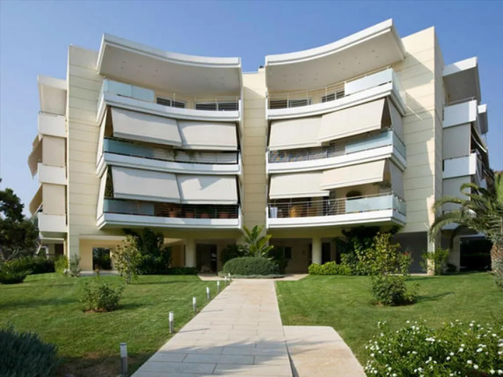 μεζονέτα προς πώληση 240 τ.μ  Κέντρο Αθήνας