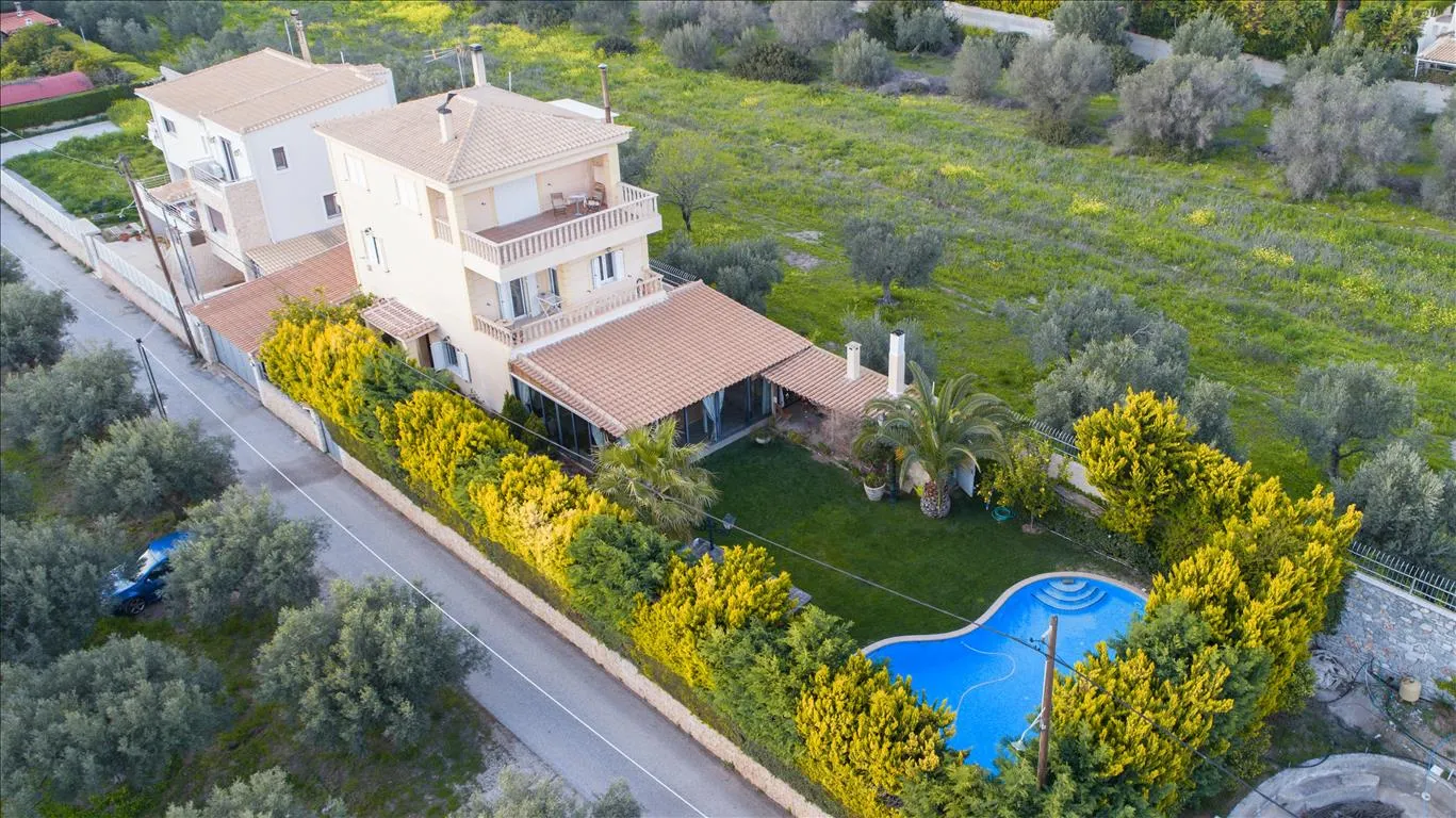 βίλα προς πώληση 255 τ.μ Ανάβυσσος Υπόλοιπη Αττικής