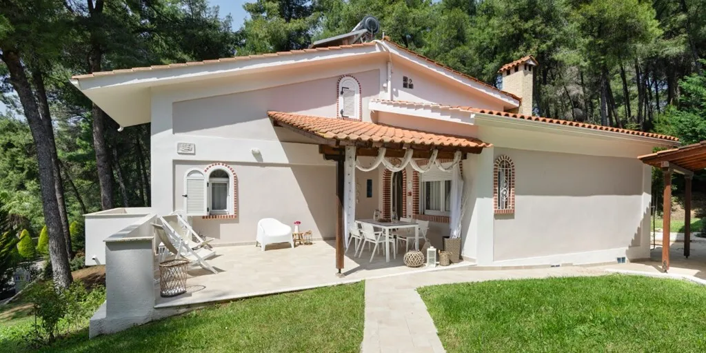 ξενοδοχείο προς πώληση 395 τ.μ Κασσάνδρα Χαλκιδική