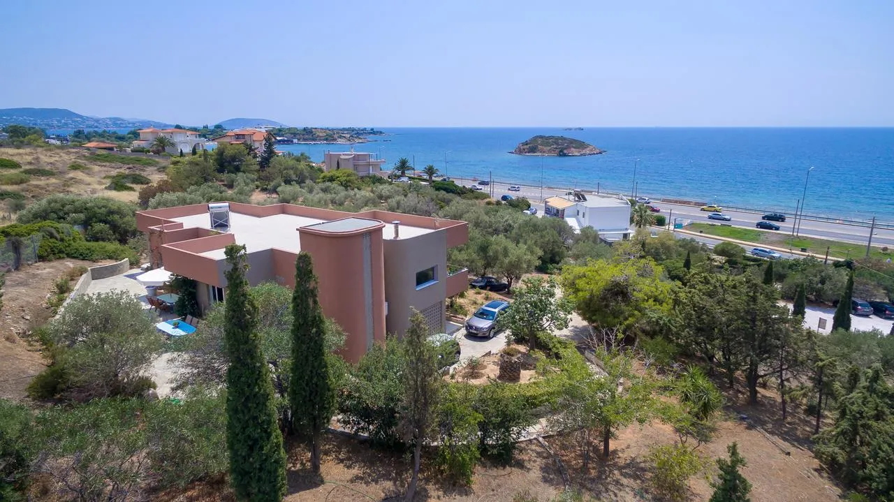 βίλα προς πώληση 160 τ.μ Καλύβια Θορικού Υπόλοιπη Αττικής