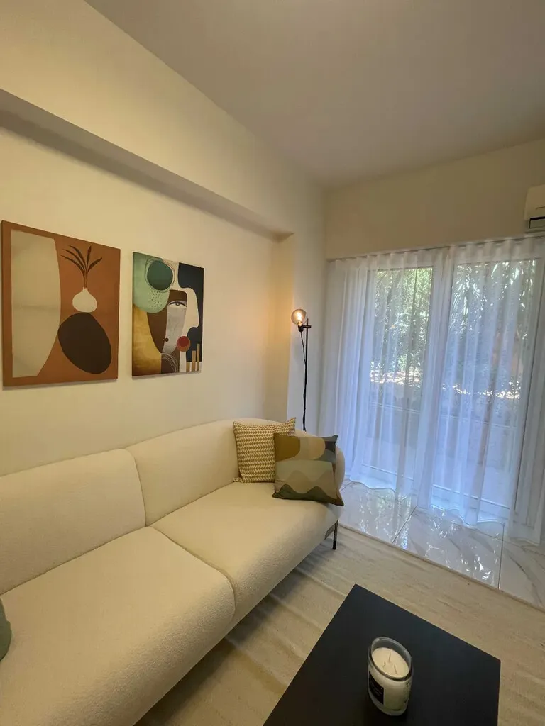 διαμέρισμα προς πώληση 55 τ.μ Γλυφάδα Νότια Αθήνας