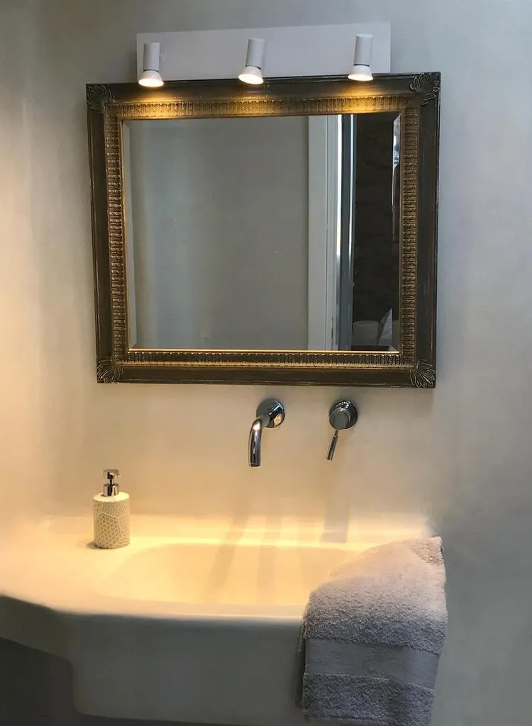 750