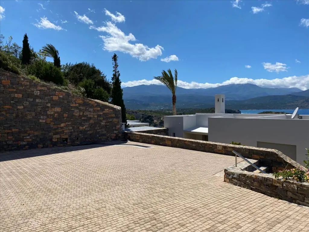 βίλα προς πώληση 200 τ.μ Άγιος Νικόλαος Νομός Λασιθίου