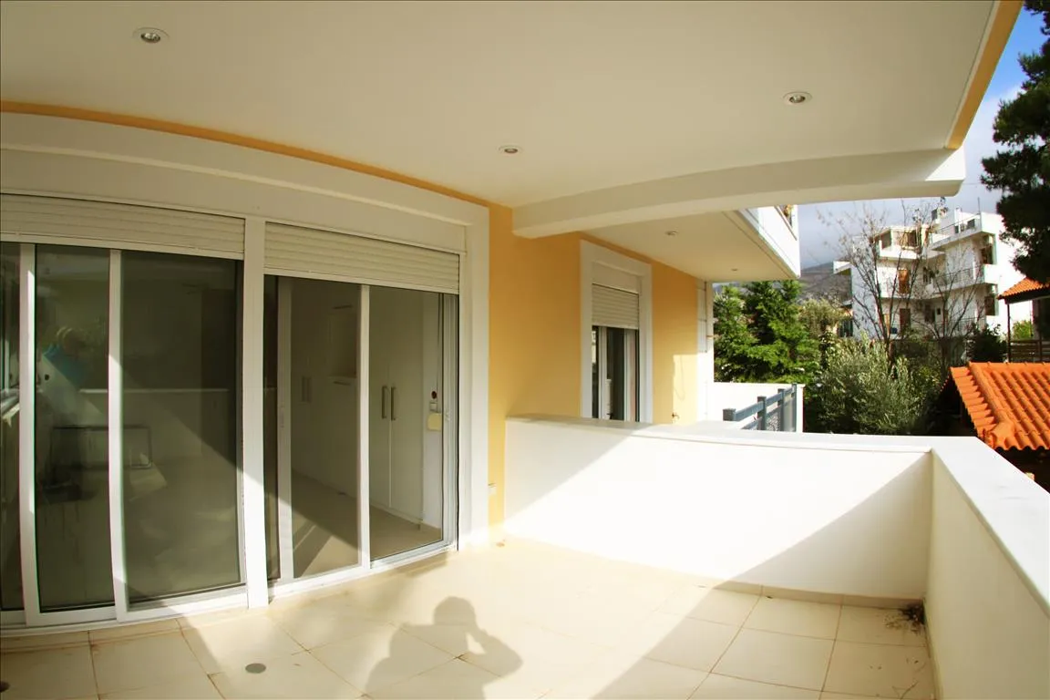 1152