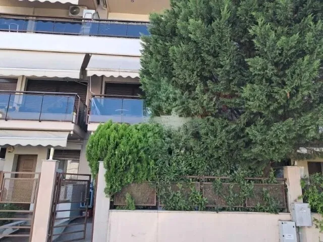 640
