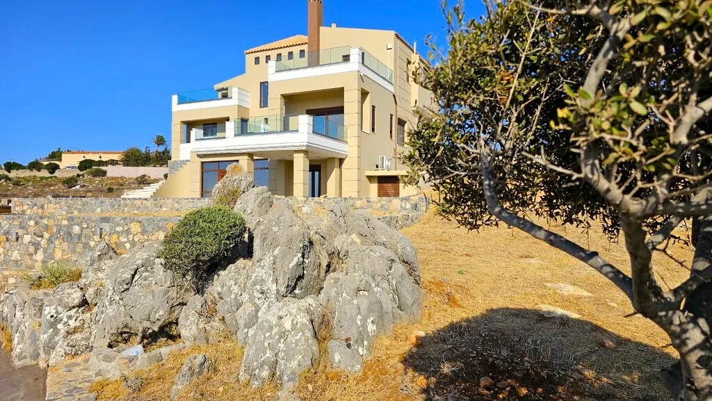 βίλα προς πώληση 350 τ.μ Γούβες Νομός Ηρακλείου