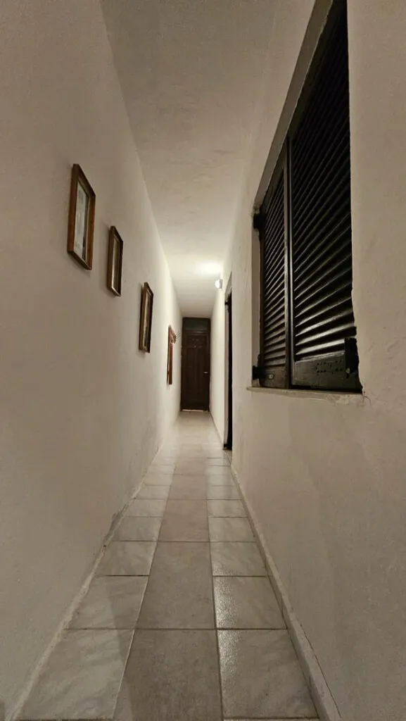577