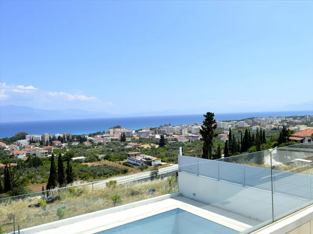 βίλα προς πώληση 484 τ.μ Ξυλόκαστρο Κορινθία