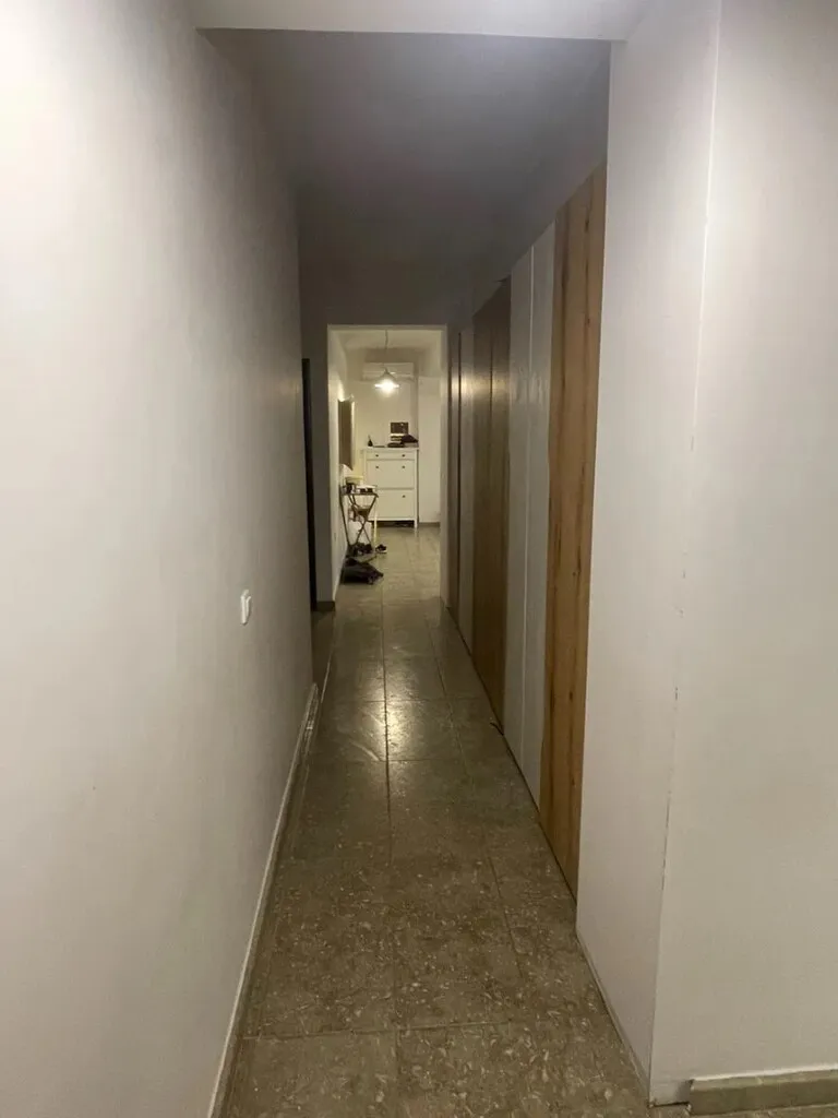 768