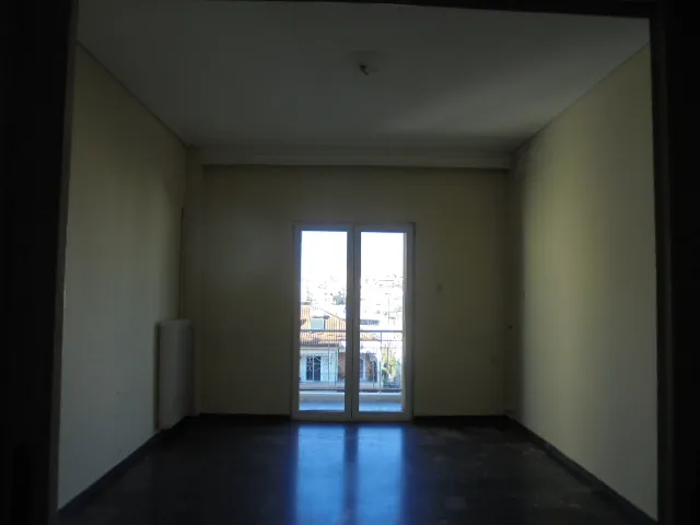 640