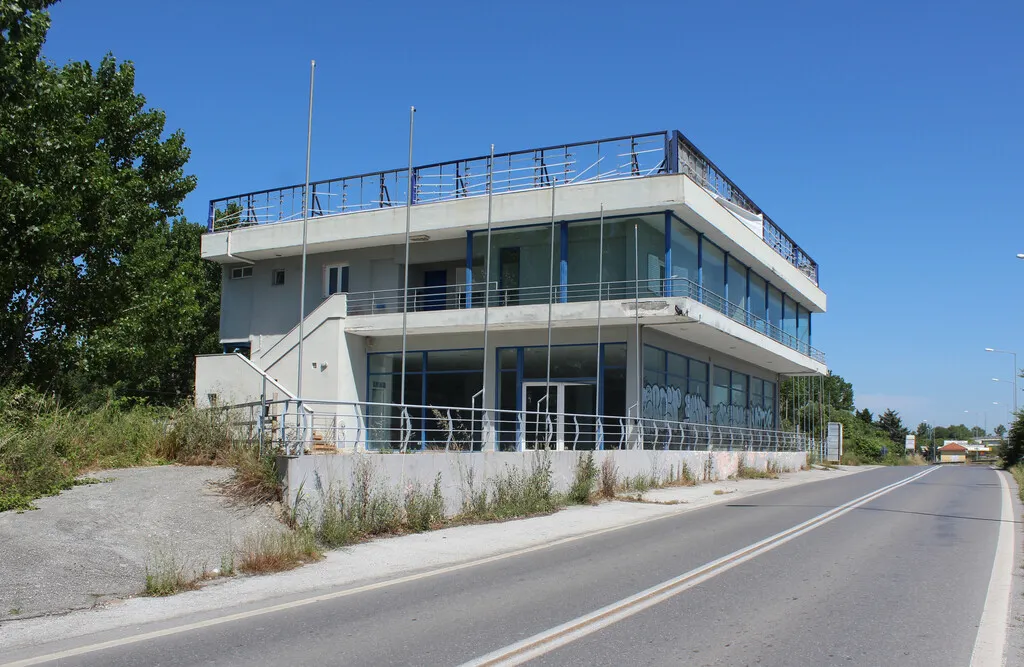εμπορικό ακίνητο προς πώληση 1386 τ.μ Κατερίνη Νομός Πιερίας