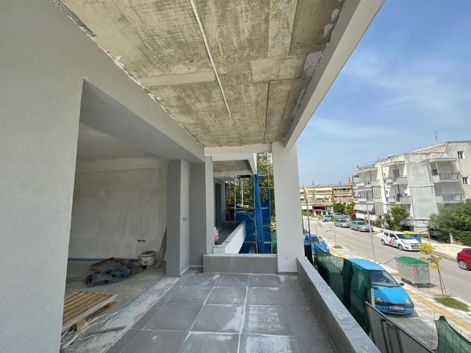 960