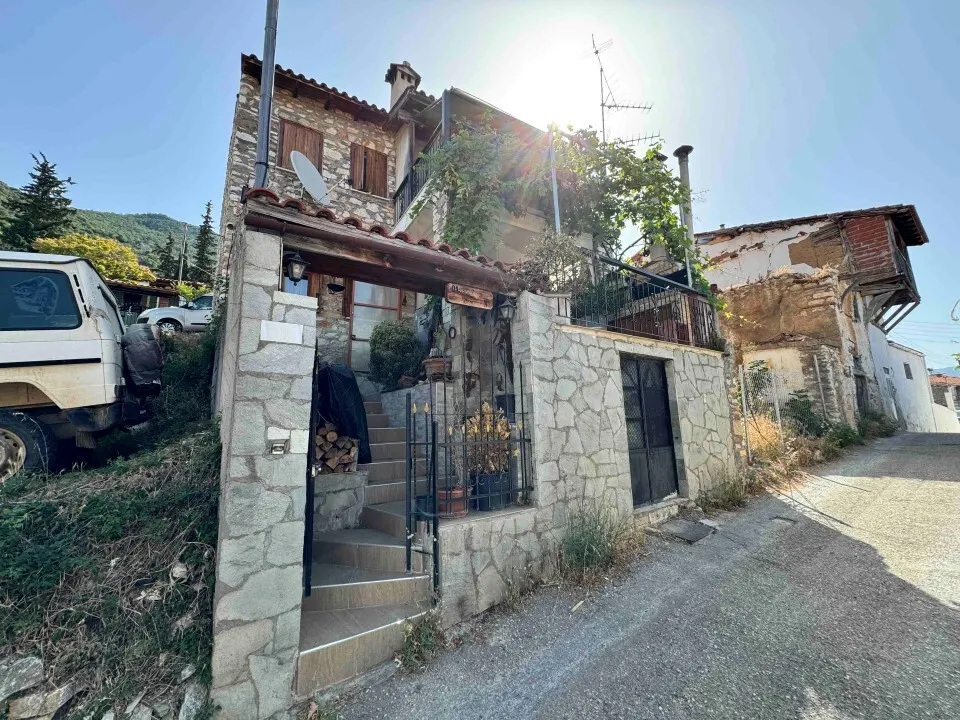 μεζονέτα προς πώληση 125 τ.μ Πολύγυρος Χαλκιδική