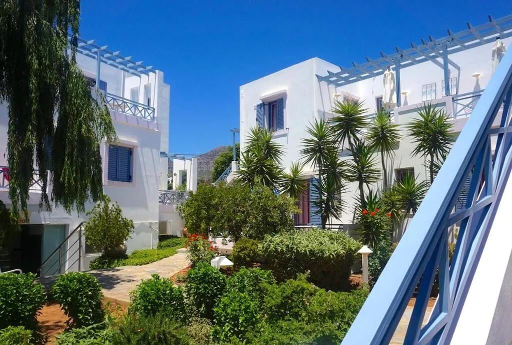 ξενοδοχείο προς πώληση 625 τ.μ Μακρύς Γιαλός Νομός Λασιθίου