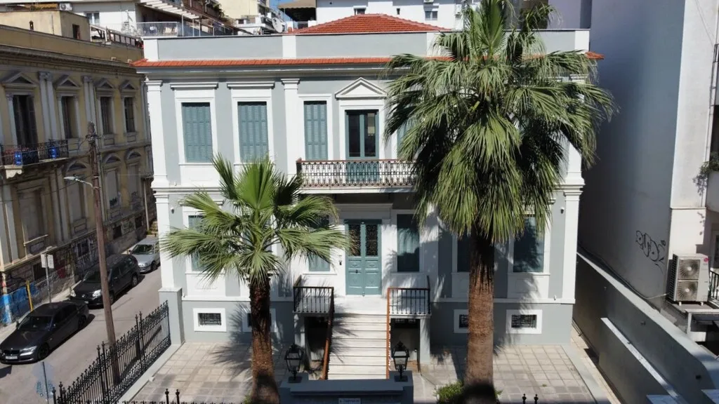 κτίριο προς πώληση 680 τ.μ Ανάληψη - Μπότσαρη - Νέα Παραλία Δήμος Θεσσαλονίκης