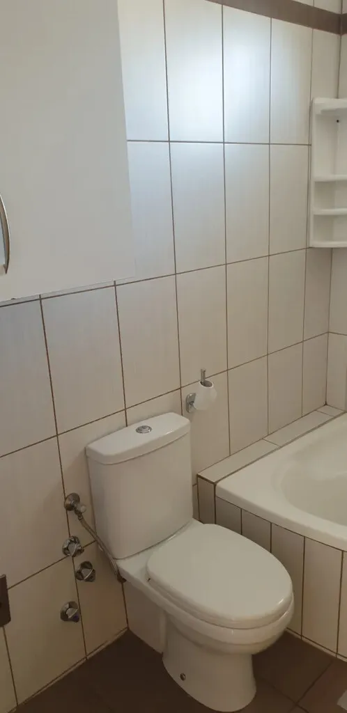 498
