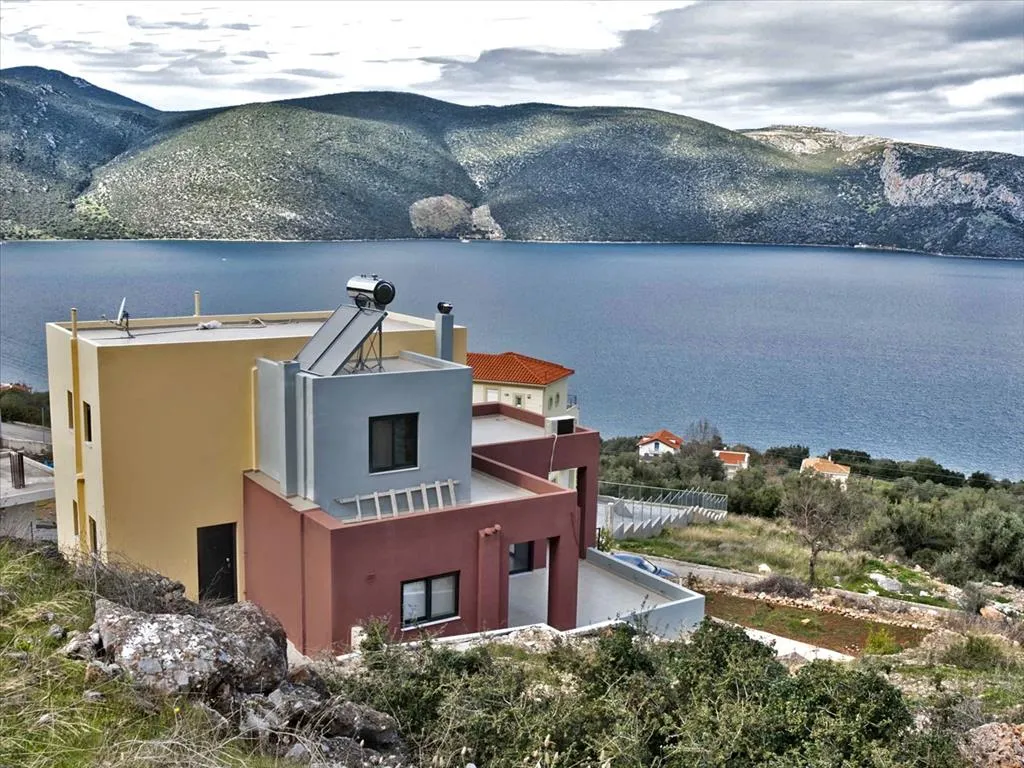 διαμέρισμα προς πώληση 200 τ.μ Ανθηδώνα Εύβοια