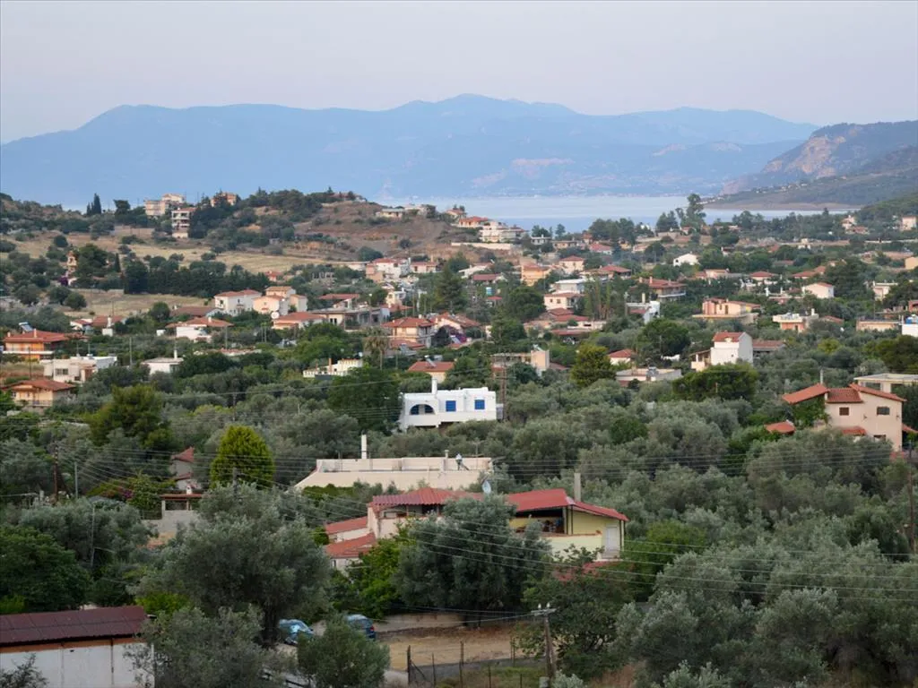 μονοκατοικία προς πώληση 300 τ.μ Λουτράκι-Περαχώρα Κορινθία