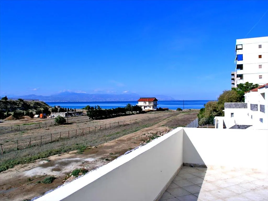 μεζονέτα προς πώληση 100 τ.μ Λουτράκι-Περαχώρα Κορινθία