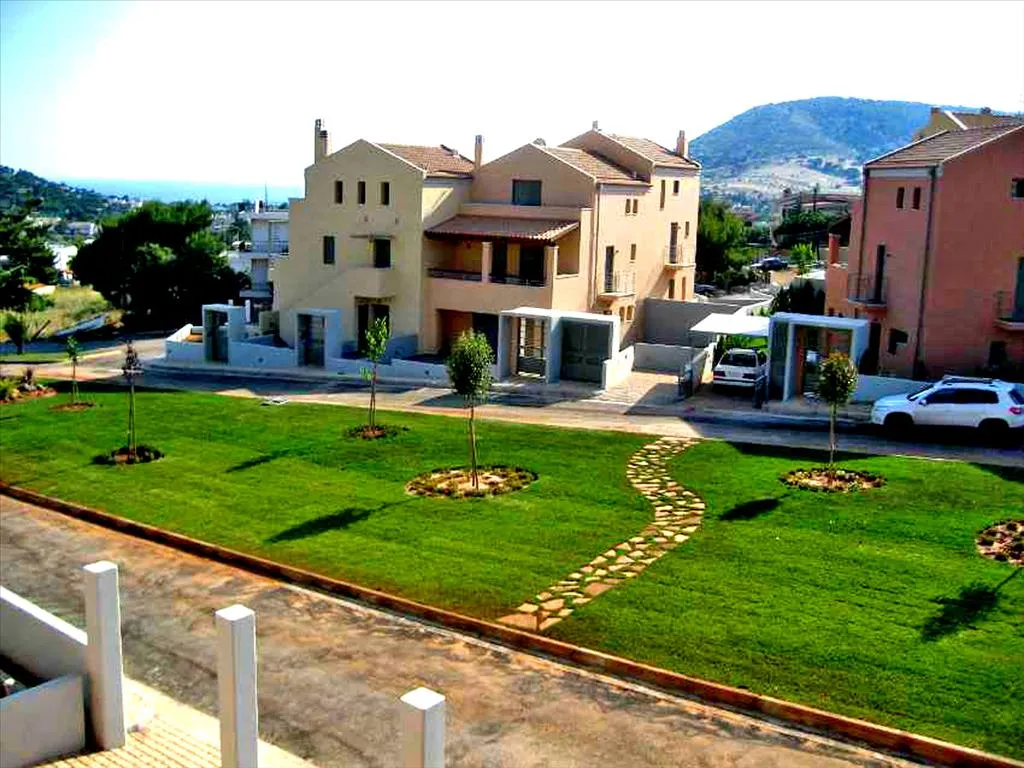 μεζονέτα προς πώληση 279 τ.μ Καλύβια Θορικού Υπόλοιπη Αττικής