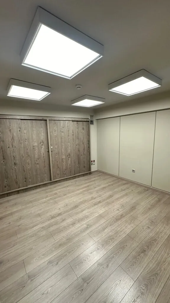 575