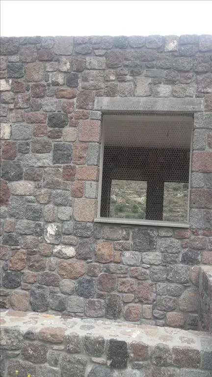 432
