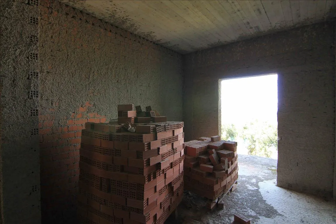 1152