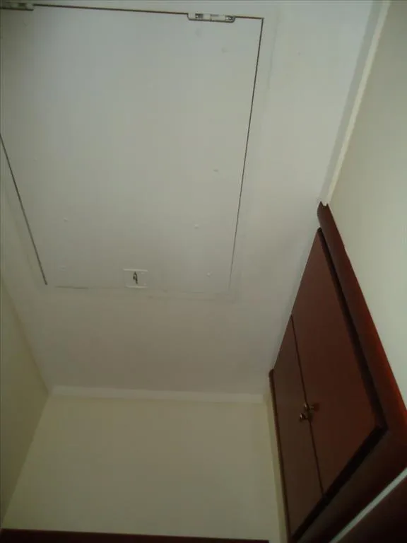576
