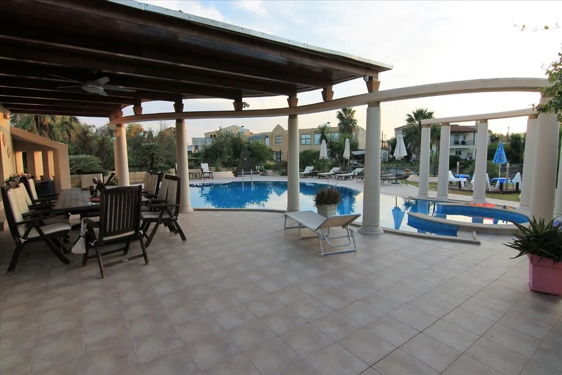 1152
