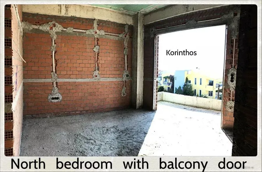900