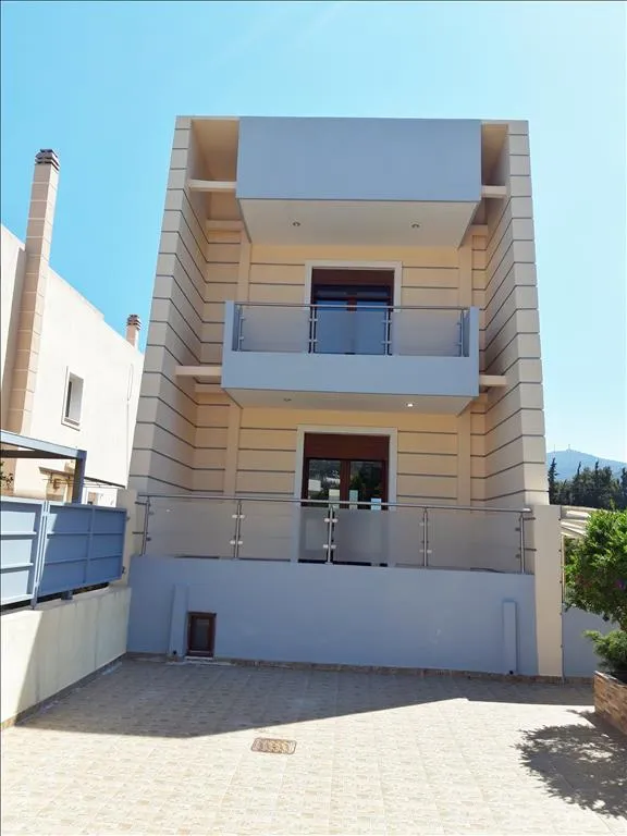 μεζονέτα προς πώληση 210 τ.μ  Υπόλοιπη Αττικής