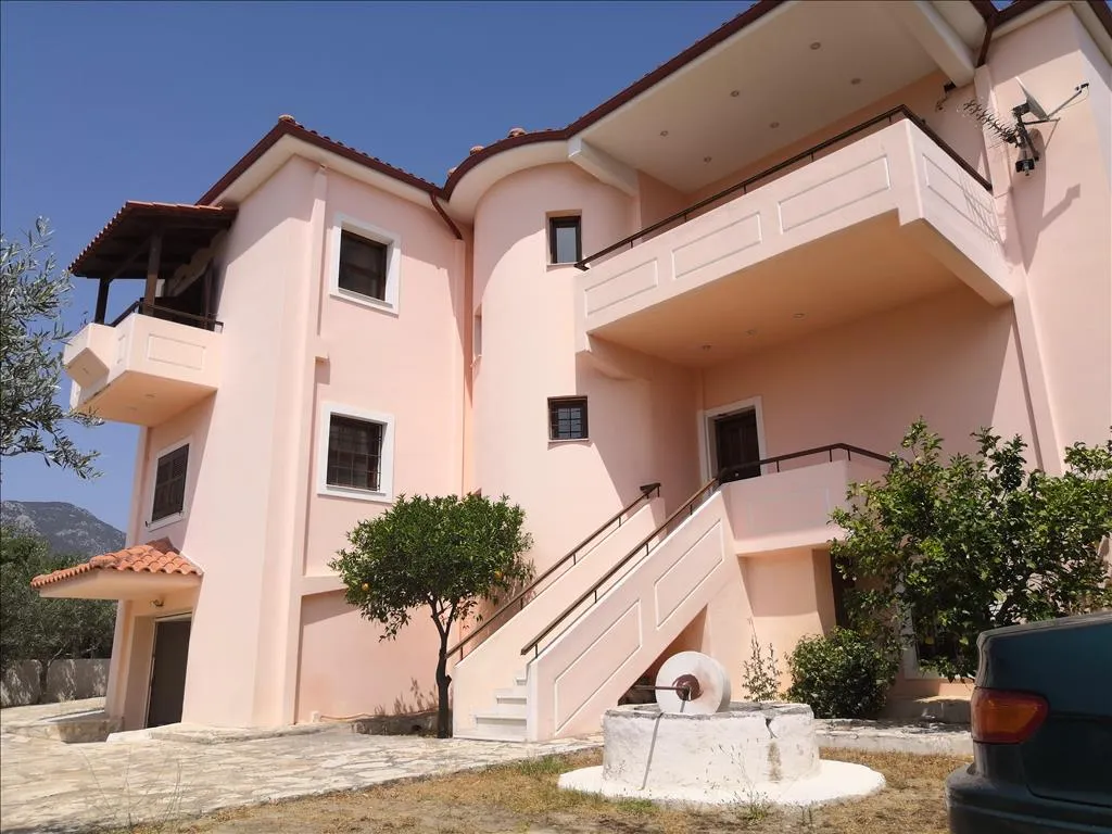 μονοκατοικία προς πώληση 376 τ.μ Λουτράκι-Περαχώρα Κορινθία