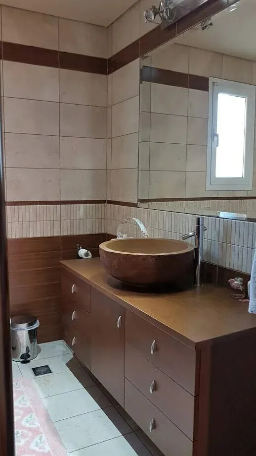 518