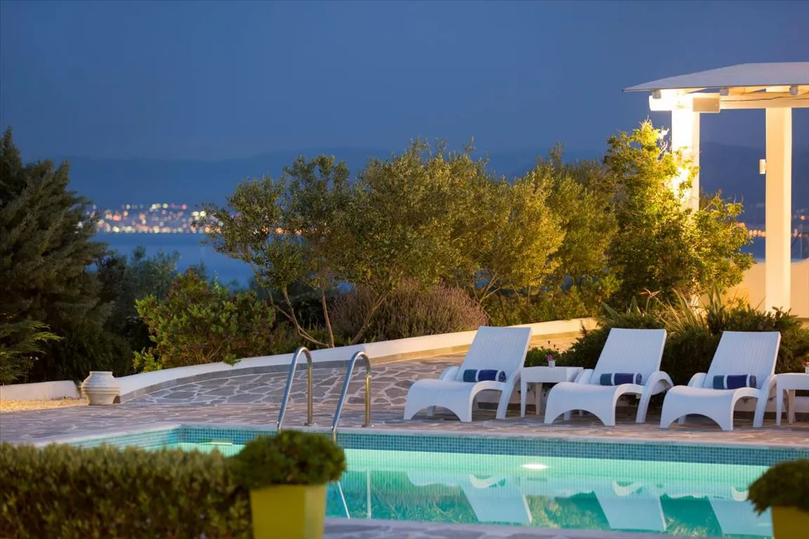 1152