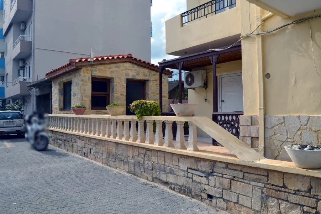 συγκρότημα προς πώληση 800 τ.μ Γάζι Νομός Ηρακλείου
