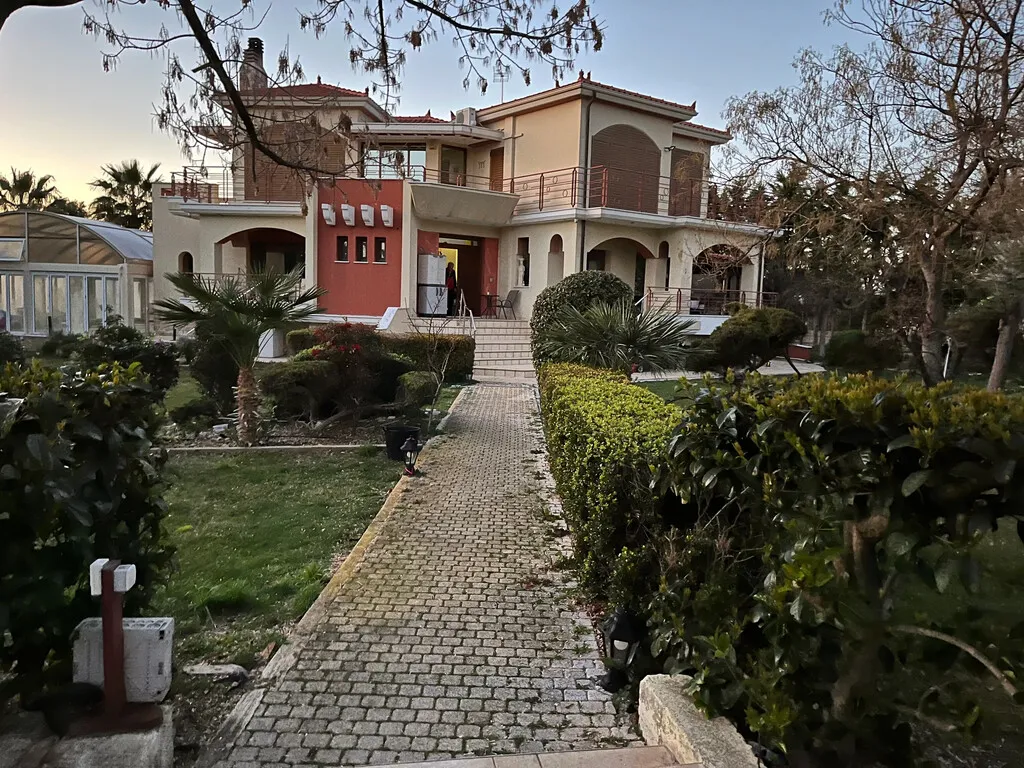βίλα προς πώληση 585 τ.μ Ανθηδώνα Εύβοια