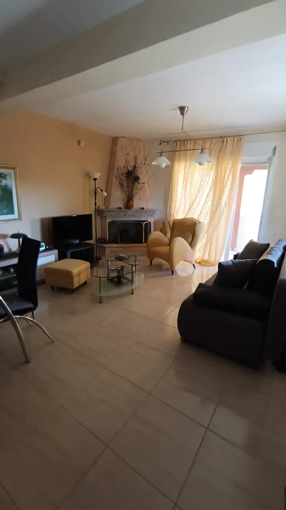 574