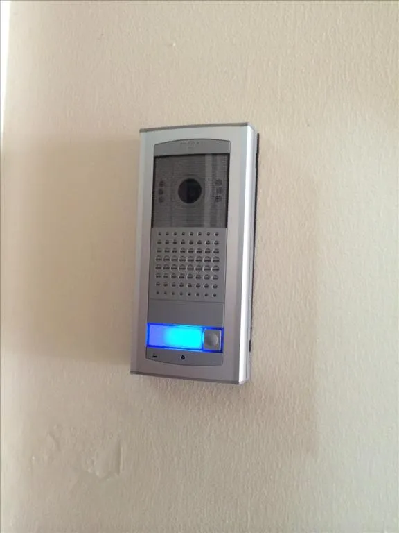 576