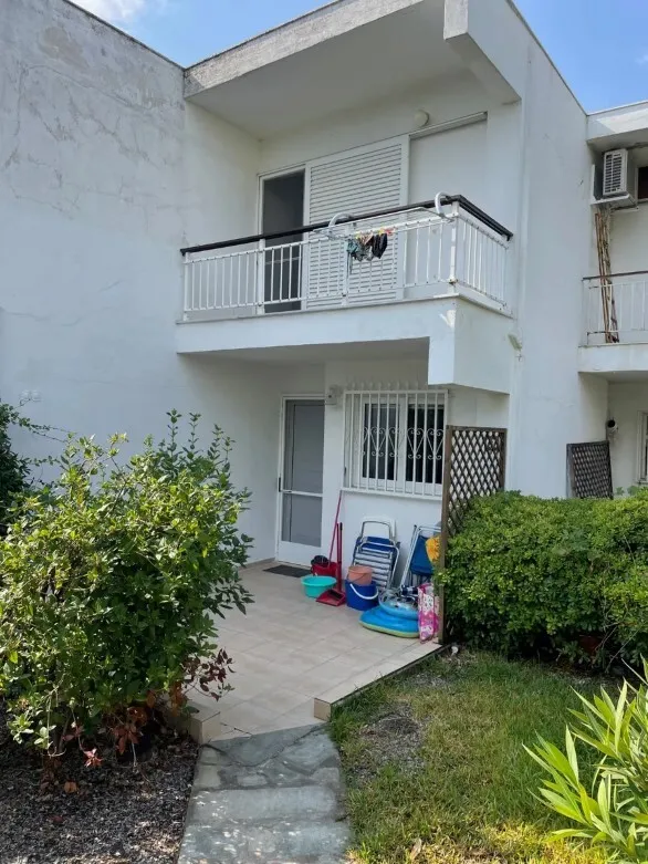 μεζονέτα προς πώληση 80 τ.μ Πολύγυρος Χαλκιδική