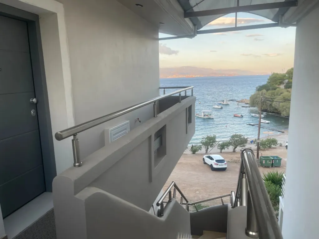 μεζονέτα προς πώληση 200 τ.μ Σαρωνικός Κορινθία