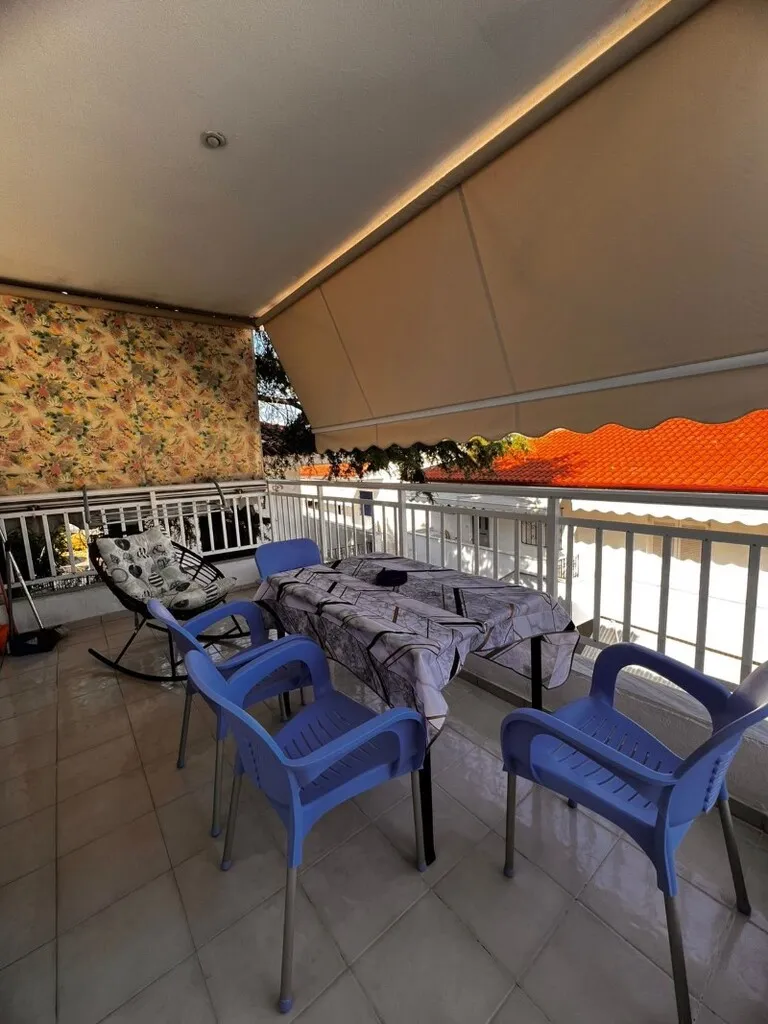 768