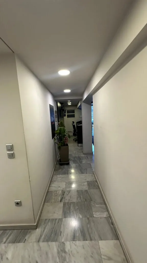 576